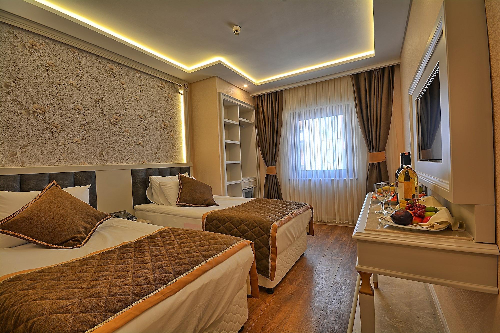 Samir Deluxe Hotel Istanbul Exterior photo