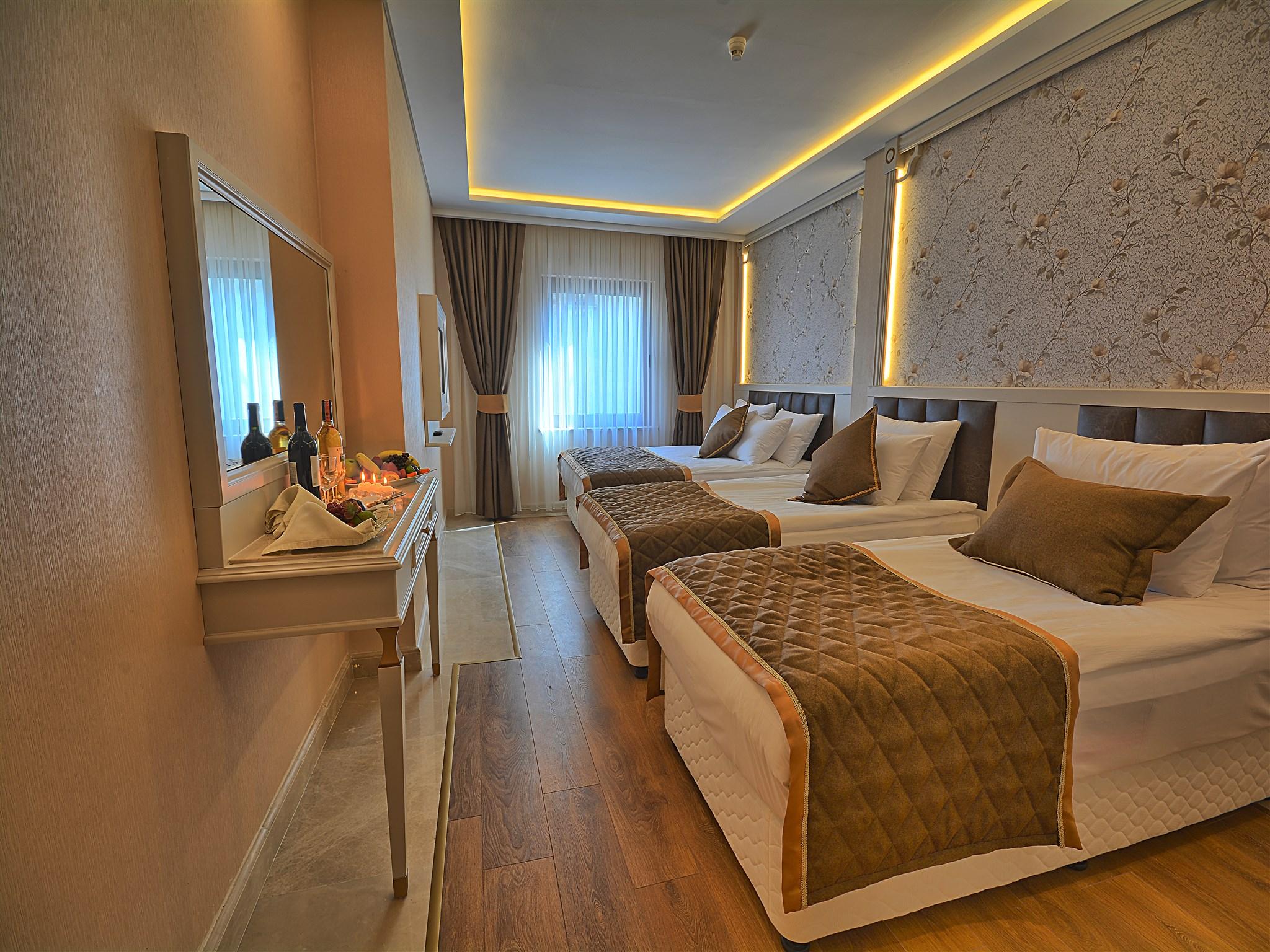 Samir Deluxe Hotel Istanbul Exterior photo