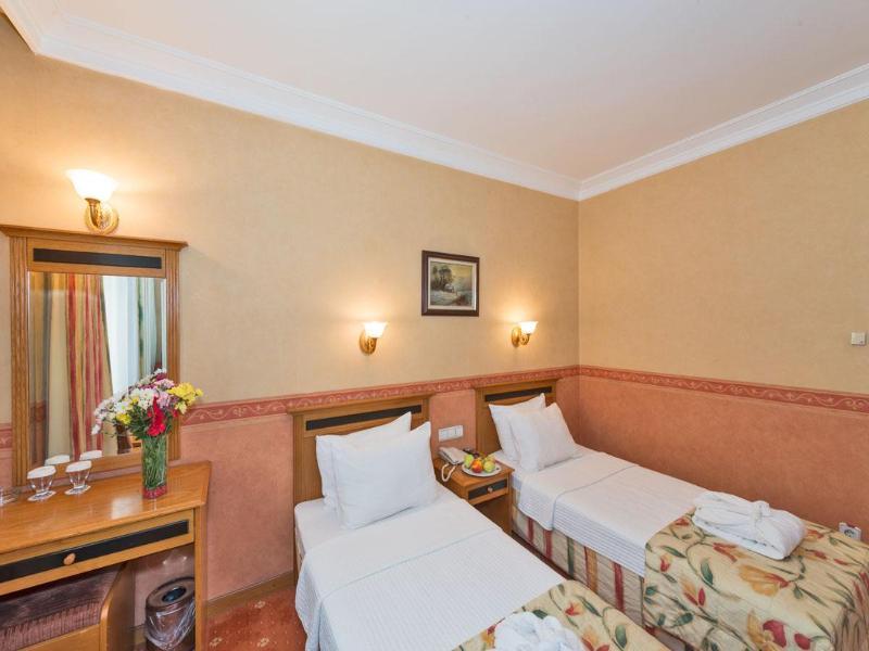 Samir Deluxe Hotel Istanbul Exterior photo