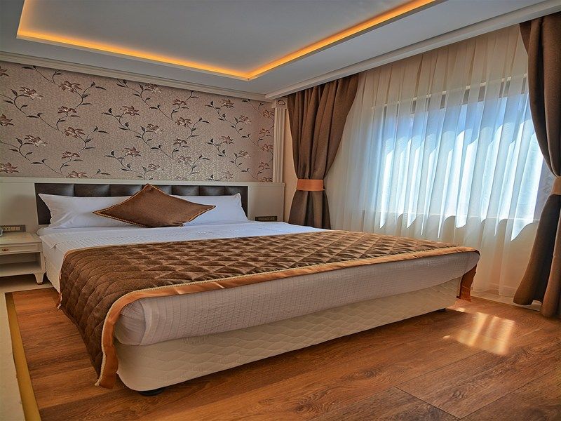 Samir Deluxe Hotel Istanbul Exterior photo